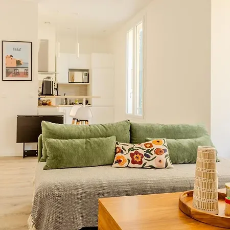 Magnan, Proches Et Tramway ניס